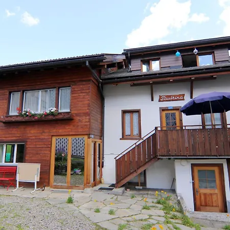 Paultina By 公寓 *